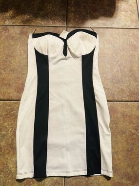 Strapless Black & White Panel Bodycon Dress